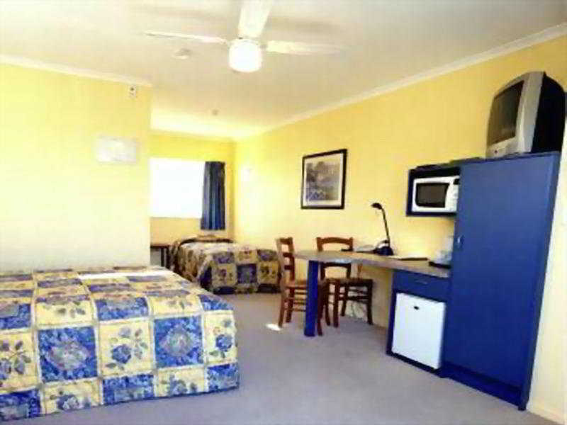 Elliotts Kapiti Coast Motor Lodge Paraparaumu Kültér fotó