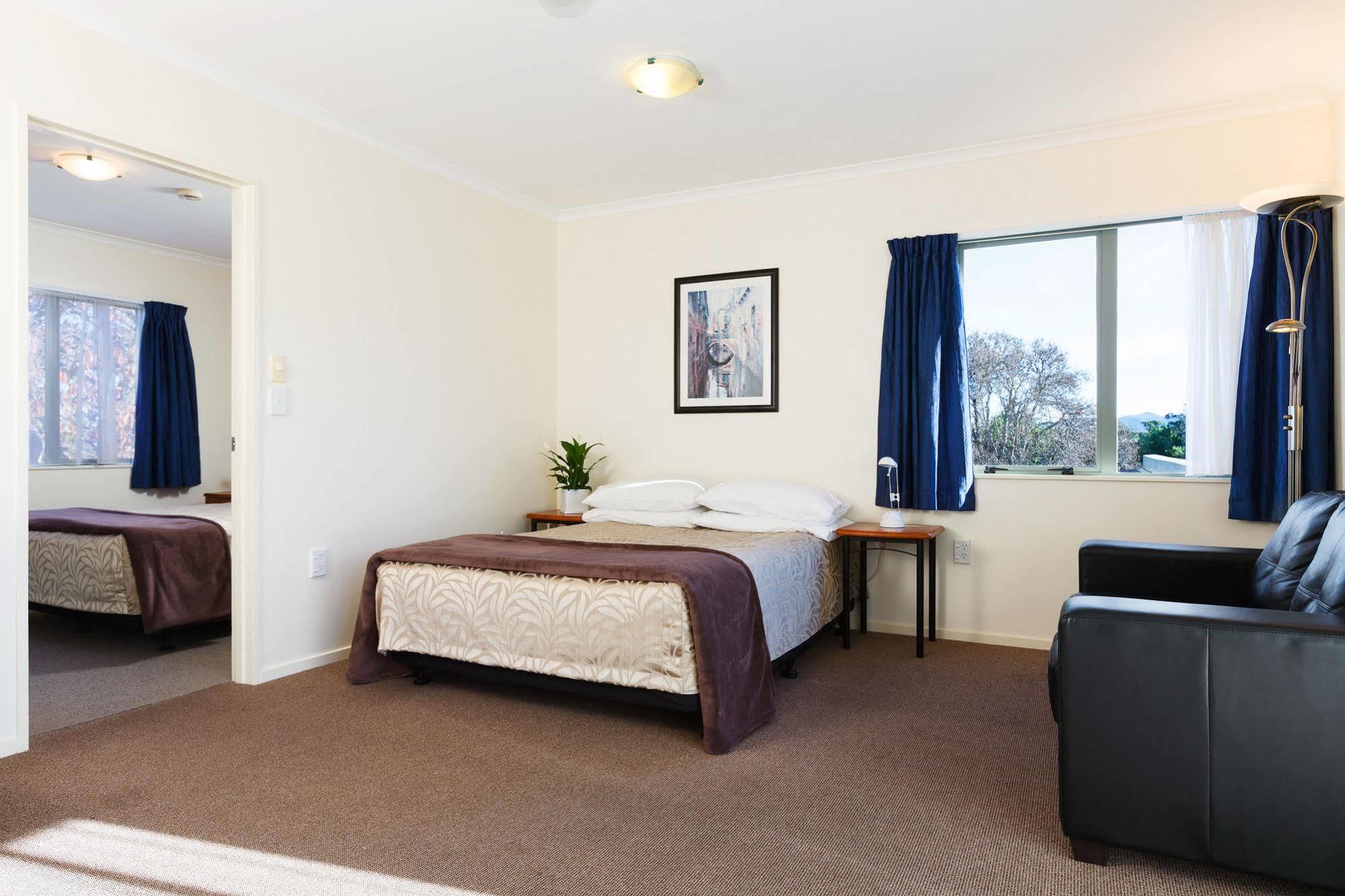 Elliotts Kapiti Coast Motor Lodge Paraparaumu Kültér fotó